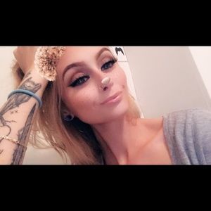 Meet your Posher, Sam